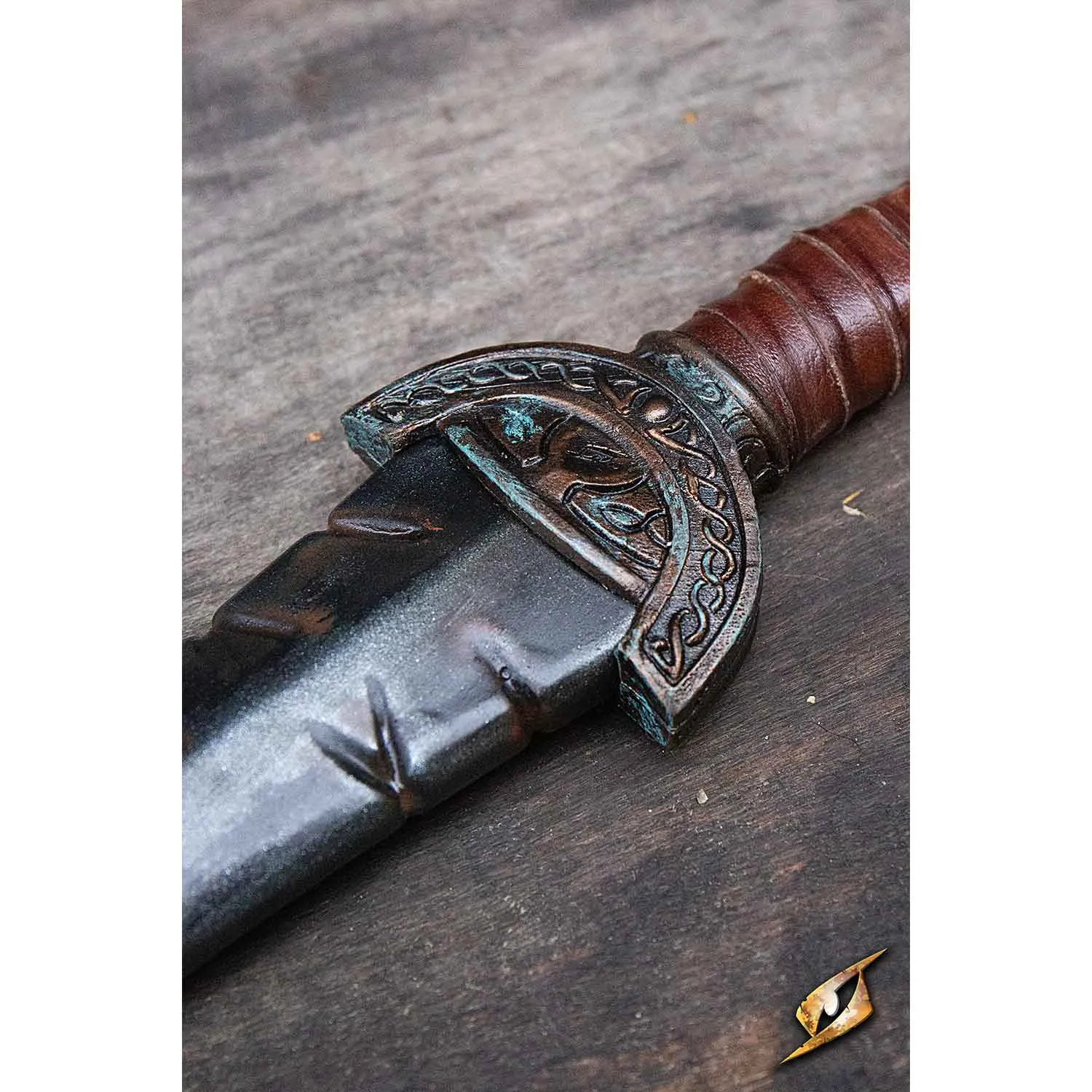 Battleworn Celtic Leaf Sword - 100 cm