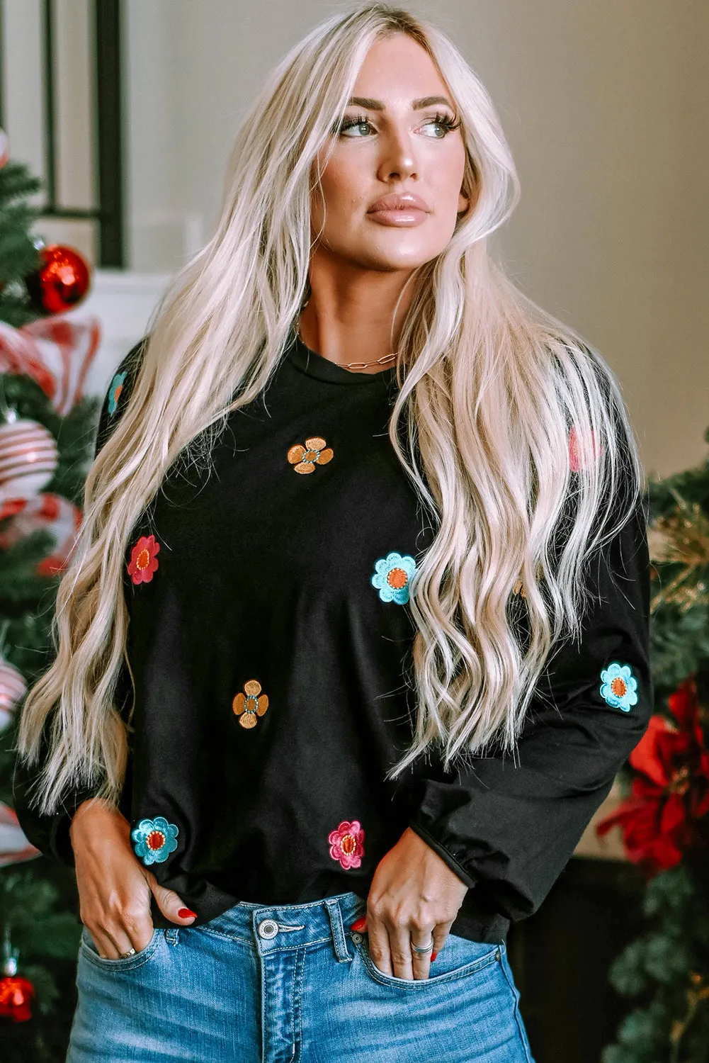 Embroidered Flower Short Puff Sleeve Tee