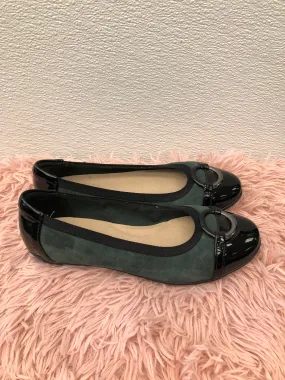 Green Shoes Flats Ballet Clarks, Size 6