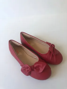 Red ballet flat