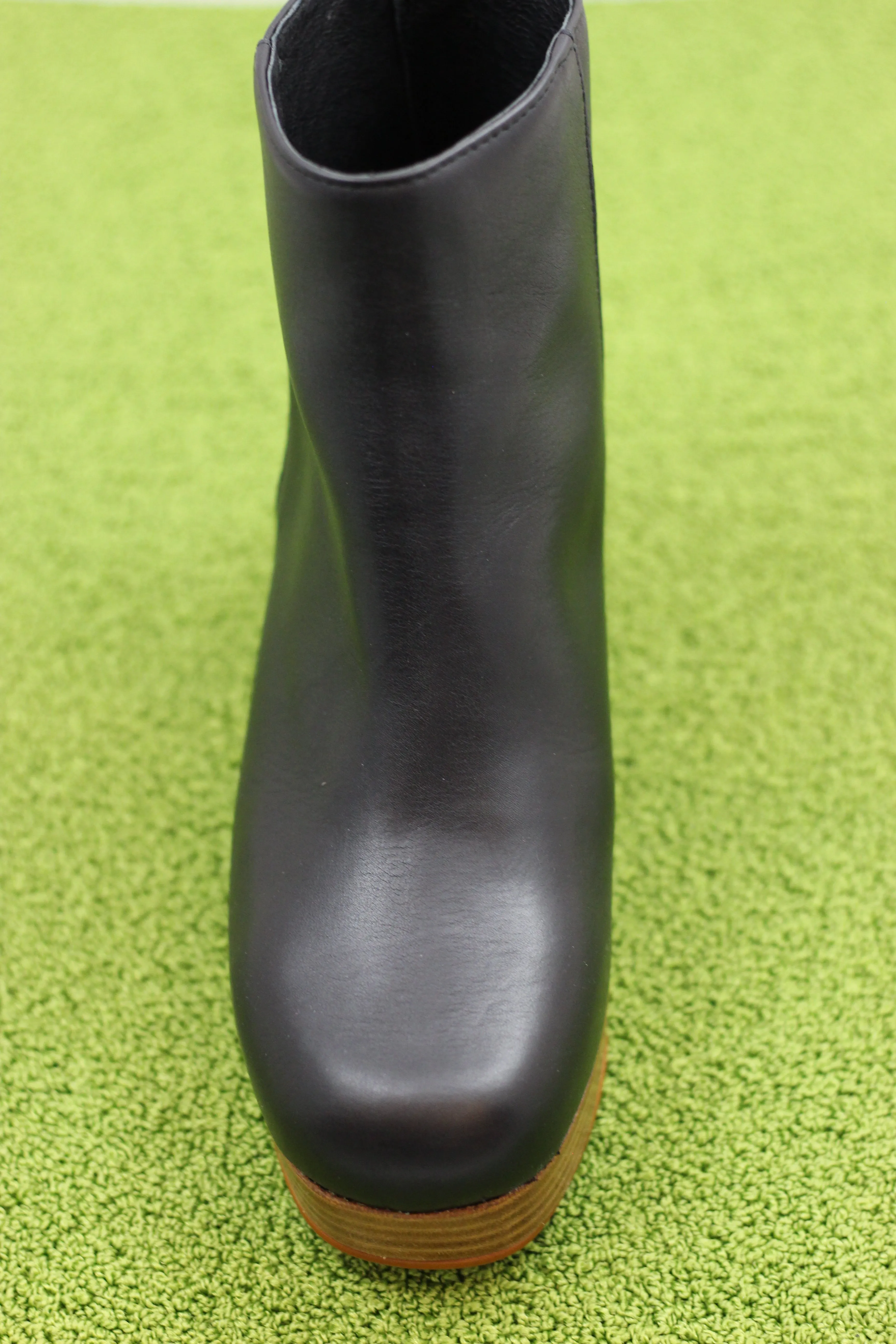 Women's Speed Boot - Black Calf